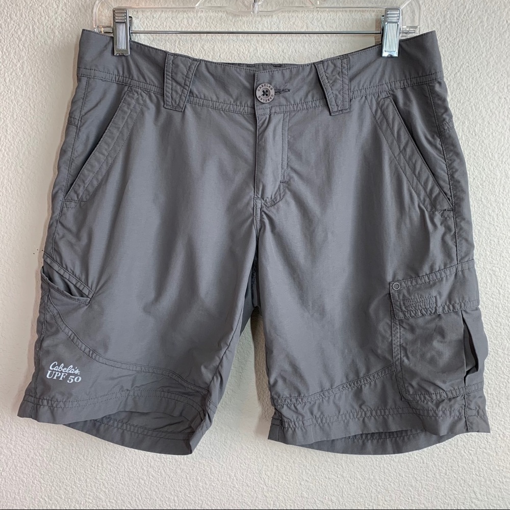 Cabela’s Casuals Gray Nylon Cargo Shorts Women's Size: Size 4